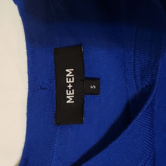 Vibrant blue sweater - Picture 3 of 6